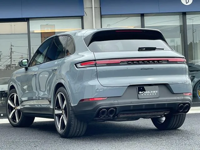 Porsche Cayenne BASEGRADE 2024 — миниатюра 4