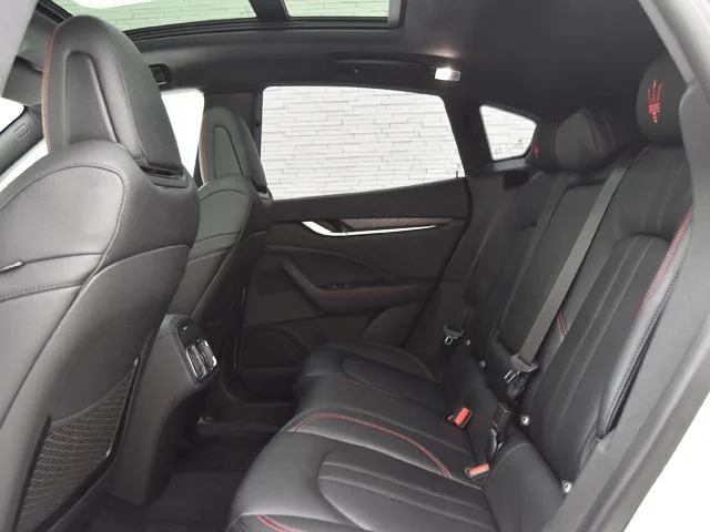 Maserati LEVANTE MODENA 2022 — миниатюра 4