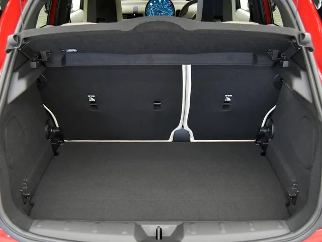 MINI MINI COOPER S FAVOURED TRIM 2026 — миниатюра 5