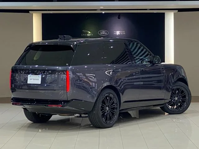 Land Rover RANGE ROVER AUTOBIOGRAPHY D350 STANDARD WHEELBASE 2025 — миниатюра 3