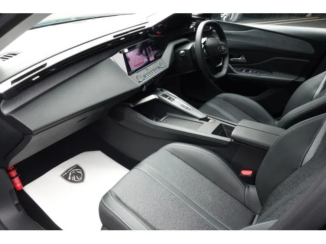 Peugeot 308 SW ALLURE BLUE HDI 2023 — миниатюра 4