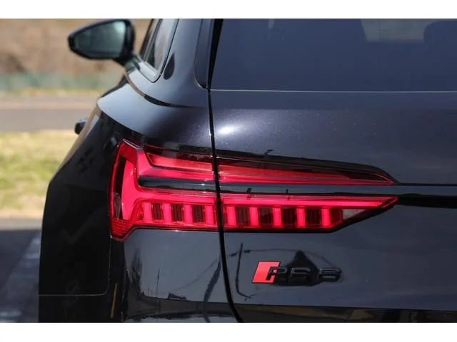 Audi RS6 AVANT PERFORMANCE BASE GRADE 2024 — миниатюра 3