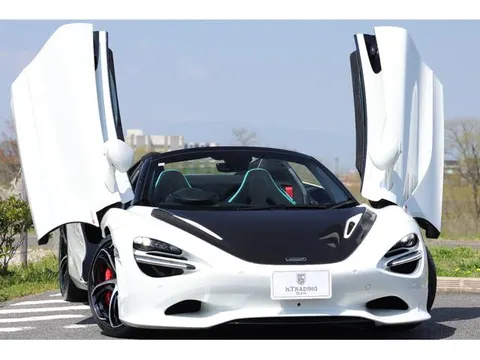 McLaren 750S SPIDER 2024 купить в Москве
