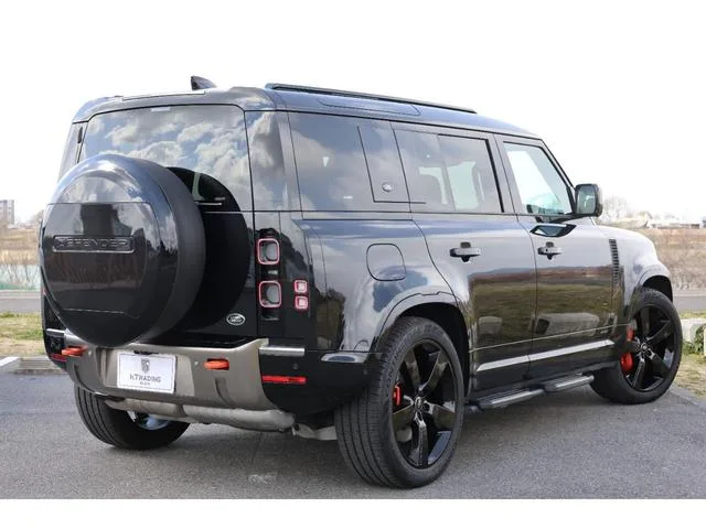 Land Rover DEFENDER 110X D300 2022 — миниатюра 3