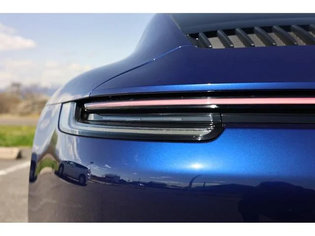 Porsche 911 911 CARRERA 4 GTS 2022 — миниатюра 5