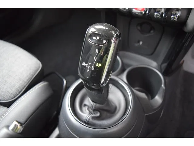 MINI MINI COOPER S CLASSIC TRIM 2022 — миниатюра 5