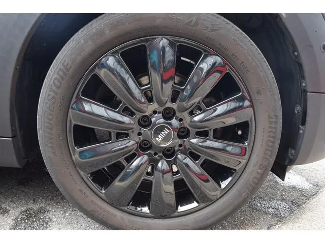 MINI MINI COOPER D CROSSOVER ALL4 CLASSIC TRIM 2022 — миниатюра 2