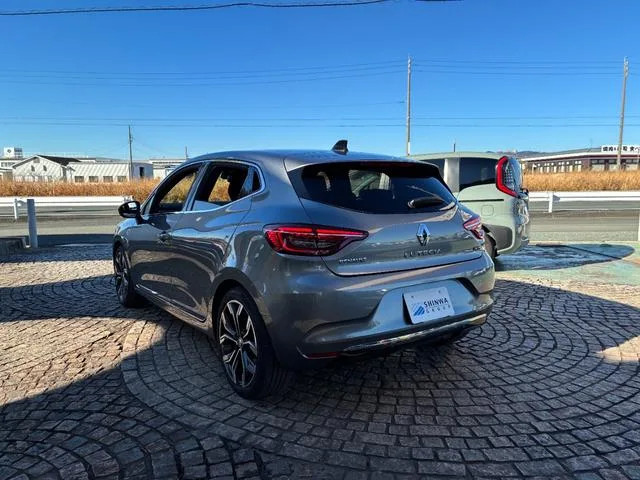 Renault LUTECIA ENTRACTE E-TECH FULL HYBRID 2024 — миниатюра 3