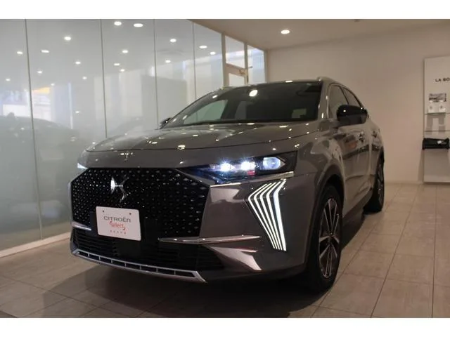 DS DS7 RIVOLI E-TENSE 4x4 2024 — миниатюра 2