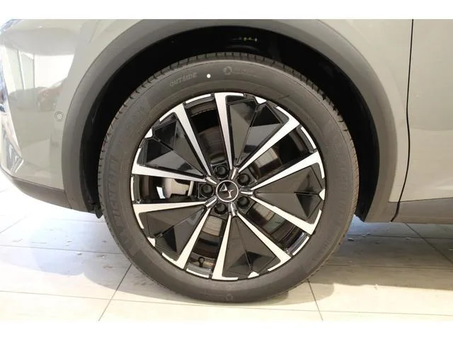DS DS7 RIVOLI E-TENSE 4x4 2024 — миниатюра 4