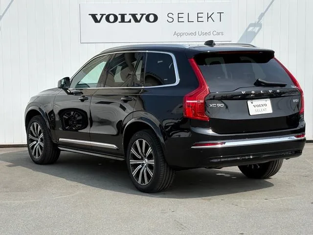 Volvo XC90 ULTIMATE B5 AWD 2023 — миниатюра 4