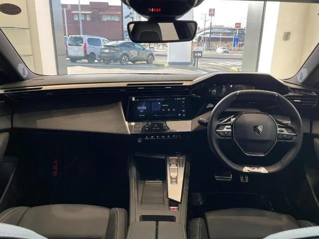 Peugeot 308 GT HYBRID 2025 — миниатюра 2