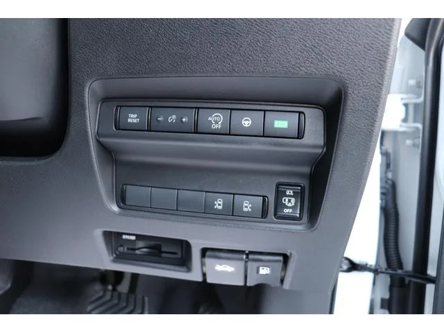 Nissan SERENA HIGHWAY STAR V 2025 — миниатюра 3