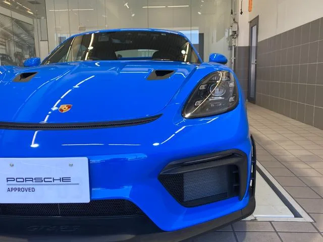 Porsche 718 Cayman 718 CAYMAN GT4 2022 — миниатюра 2
