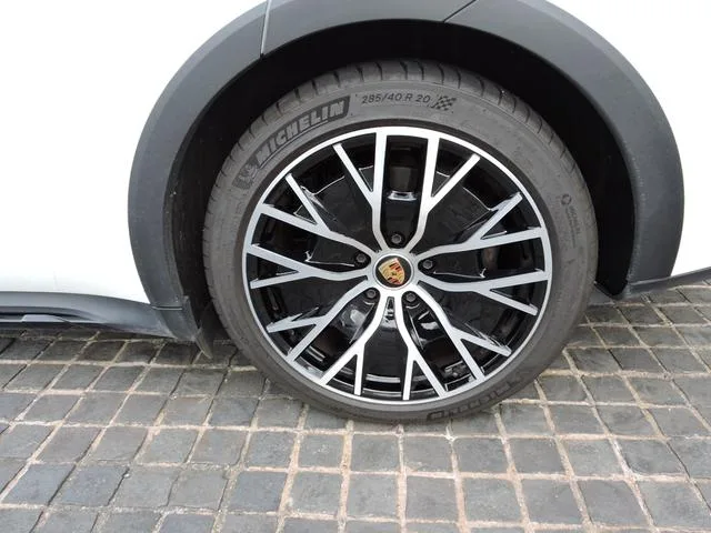 Porsche TAYCAN CROSS TURISMO TAYCAN 4 CROSS TURISMO 2023 — миниатюра 4