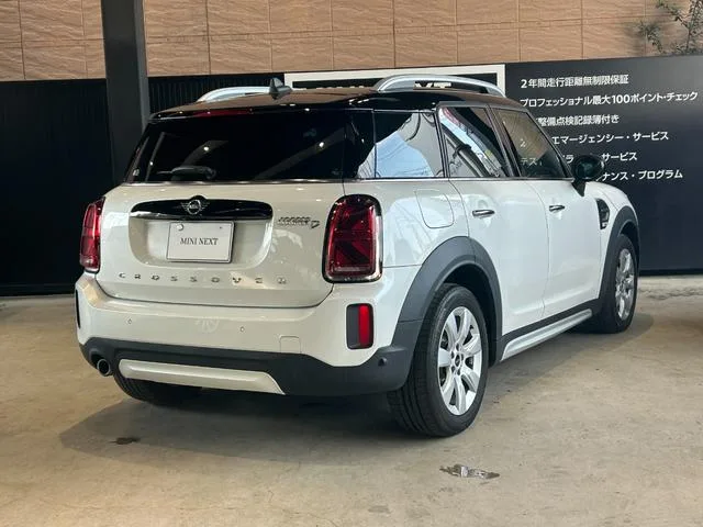 MINI MINI COOPER D CROSSOVER CLASSIC TRIM 2023 — миниатюра 3