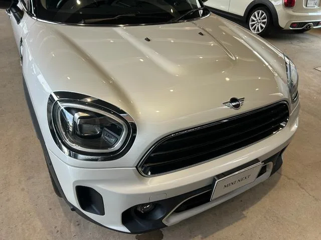 MINI MINI COOPER D CROSSOVER CLASSIC TRIM 2023 — миниатюра 4