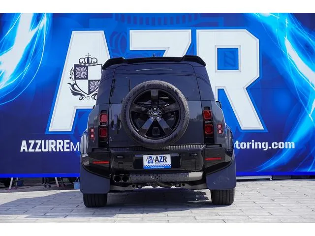 Land Rover Defender 110X-DYNAMIC HSE D300 2024 — миниатюра 4