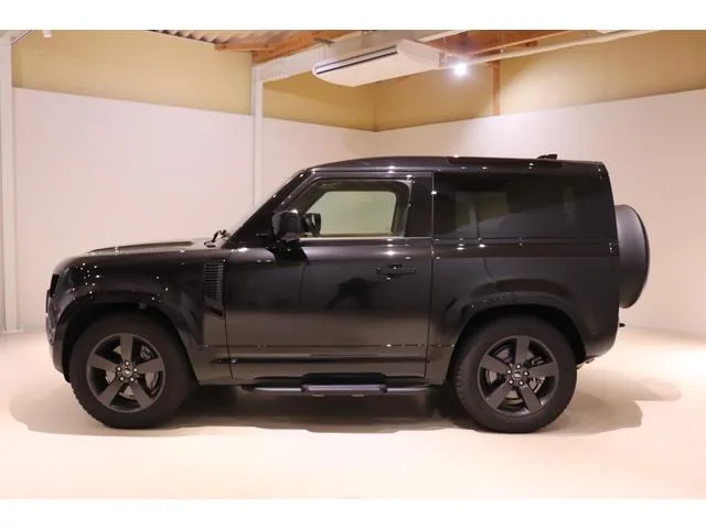 Land Rover DEFENDER 90X-DYNAMIC HSE D300 2024 — миниатюра 5