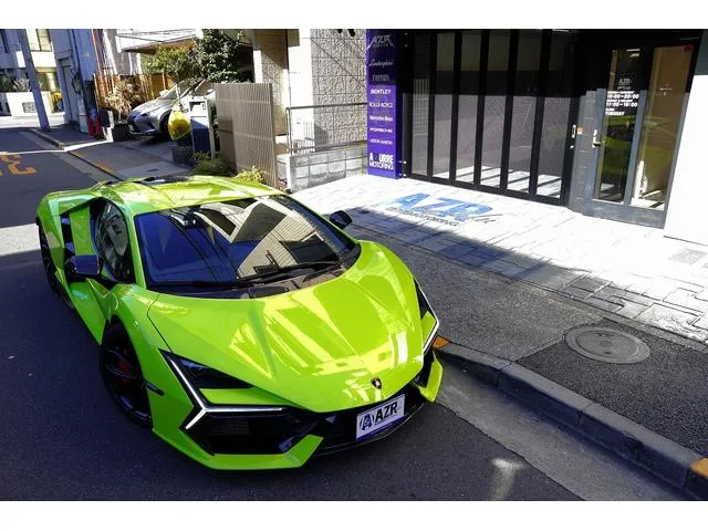 Lamborghini Revuelto BASE GRADE 2024 — миниатюра 2