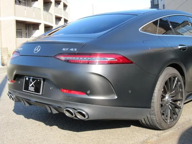 Mercedes Amg GT 4 DOOR COUPE 43 4 MATIC+ RIDE CONTROL +PACKAGE 2022 — миниатюра 3