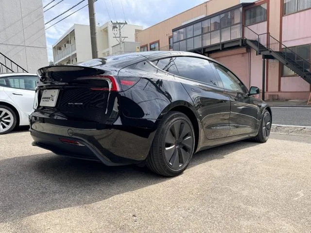 Tesla Model 3 LONG RANGE AWD 2023 — миниатюра 2