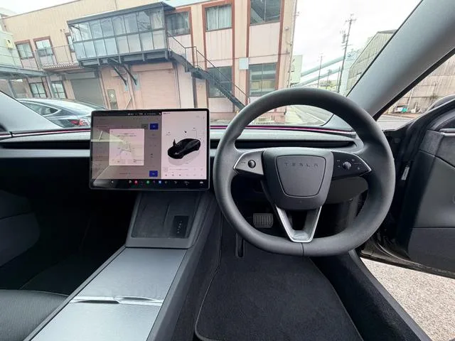 Tesla Model 3 LONG RANGE AWD 2023 — миниатюра 5