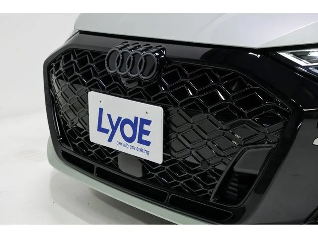 Audi RS3 SPORTBACK BASE GRADE 2025 — миниатюра 5