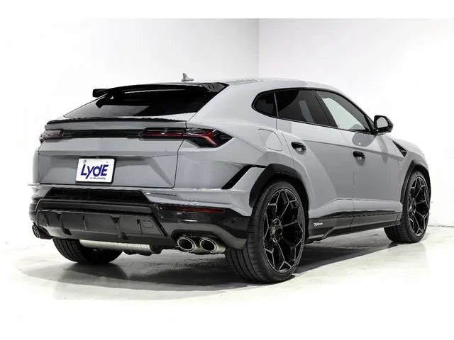 Lamborghini URUS 2025 — миниатюра 2