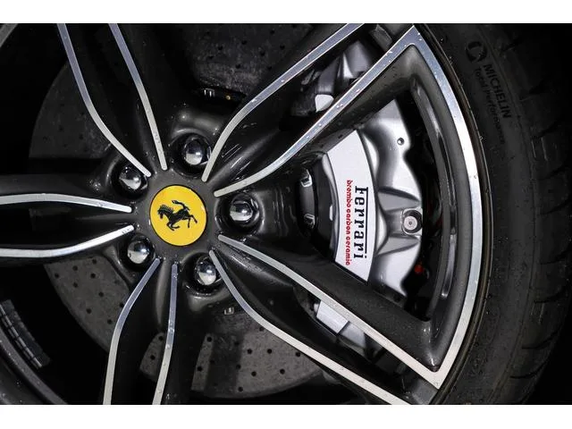 Ferrari ROMA SPIDER BASE GRADE 2025 — миниатюра 4