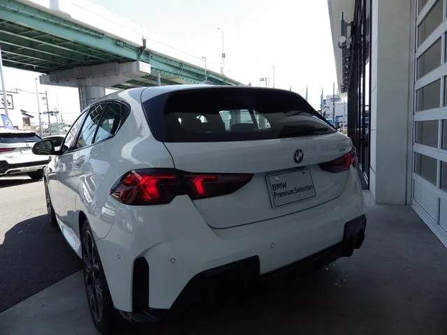 BMW 1 SERIES 120 M SPORT 2025 — миниатюра 2