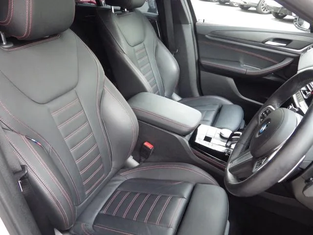 BMW X4 X DRIVE 20D M SPORT 2022 — миниатюра 4