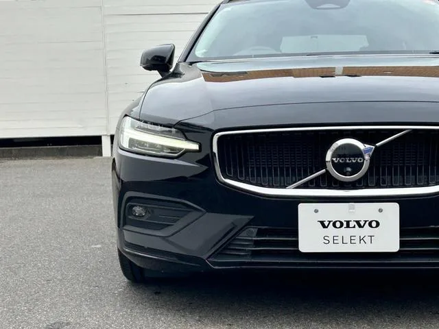 Volvo V60 PLUS B4 2023 — миниатюра 4