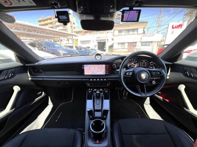 Porsche 911 911 CARRERA GTS 2024 — миниатюра 3