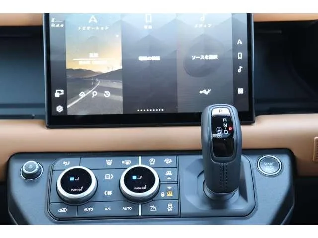 Land Rover DEFENDER 110X D300 2023 — миниатюра 5
