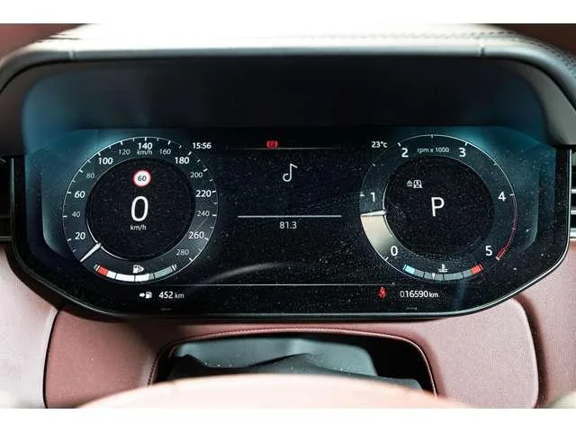 Land Rover Range Rover AUTOBIOGRAPHY D300 STANDARD WHEELBASE 2023 — миниатюра 2