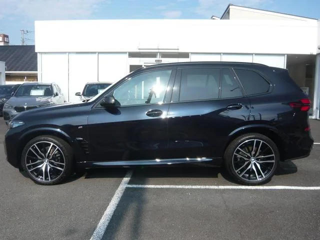 BMW X5 X DRIVE 40D M-SPORT 2024 — миниатюра 2