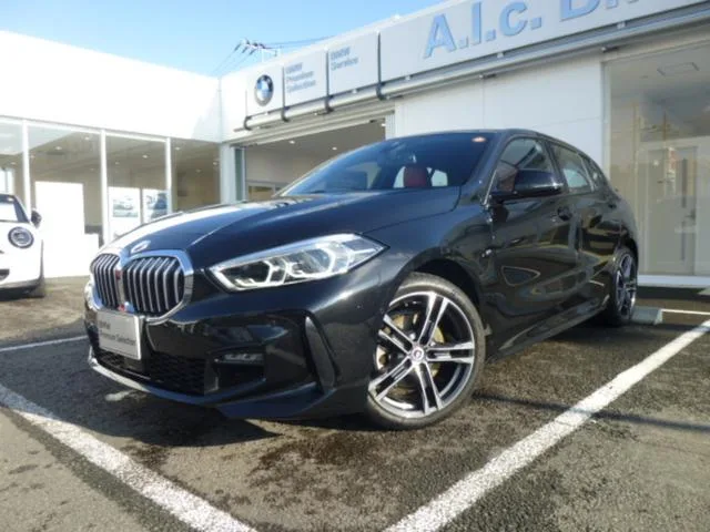 BMW 1 Series 118I M SPORT 2022 — фото 1, купить с доставкой в Москву