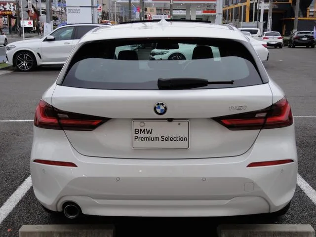BMW 1 Series 118I PLAY 2023 — миниатюра 2