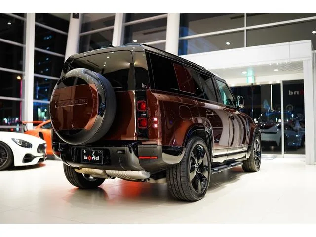 Land Rover DEFENDER 110X-DYNAMIC HSE D350 2025 — миниатюра 3