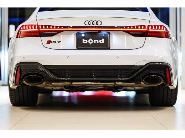 Audi RS7 SPORTBACK PERFORMANCE BASE GRADE 2023 — миниатюра 4