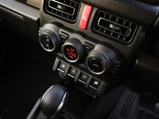 Suzuki JIMNY SIERRA JC 2024 — миниатюра 5