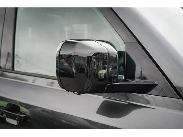 Land Rover Defender 130SE D300 2023 — миниатюра 4