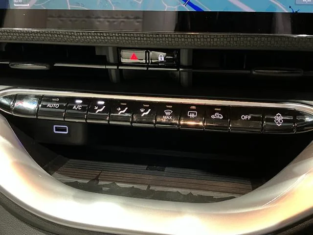 Fiat 500e OPEN 2022 — миниатюра 3