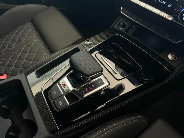 Audi SQ5 SPORTBACK BASE GRADE 2025 — миниатюра 5