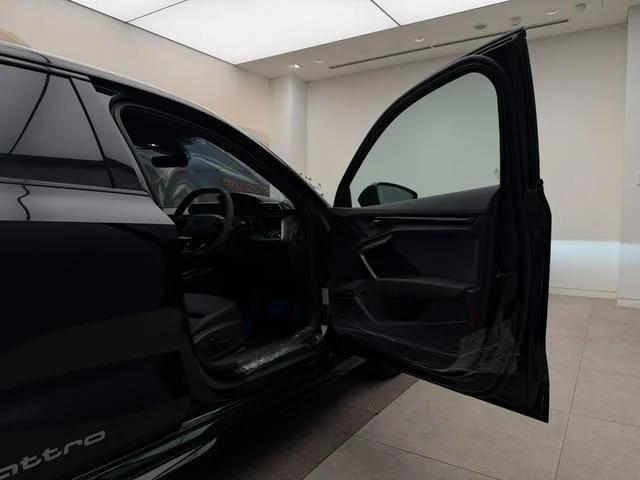 Audi RS3 BASE GRADE 2025 — миниатюра 4
