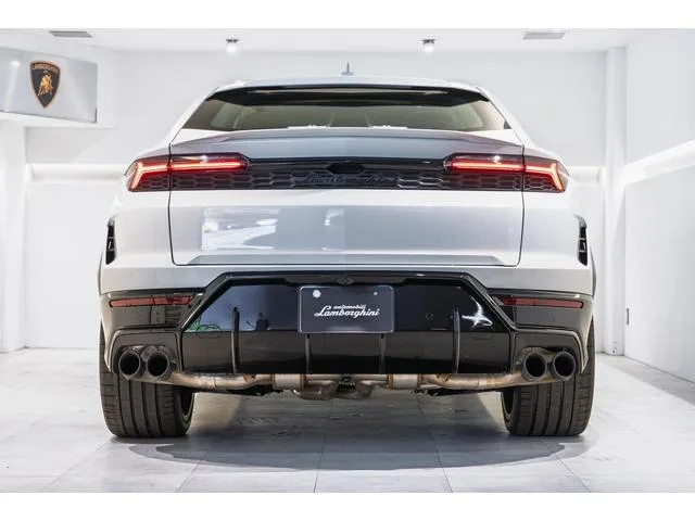 Lamborghini Urus SE 2025 — миниатюра 3