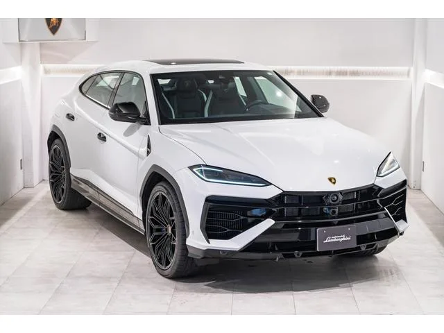 Lamborghini Urus SE 2025 — фото 1, купить с доставкой в Москву