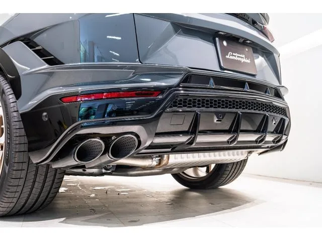 Lamborghini URUS S 2024 — миниатюра 5