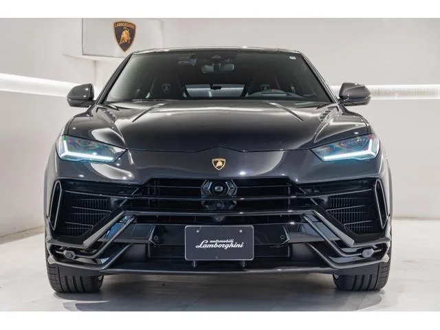Lamborghini URUS PERFORMANTE 2024 — миниатюра 2